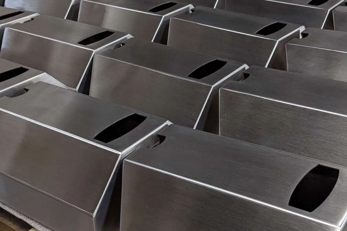 Metal housings & enclosures
