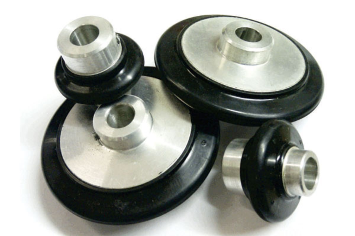 Rubber-metal bonded components